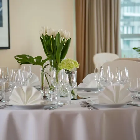 Radisson Collection Hotel, Warschau