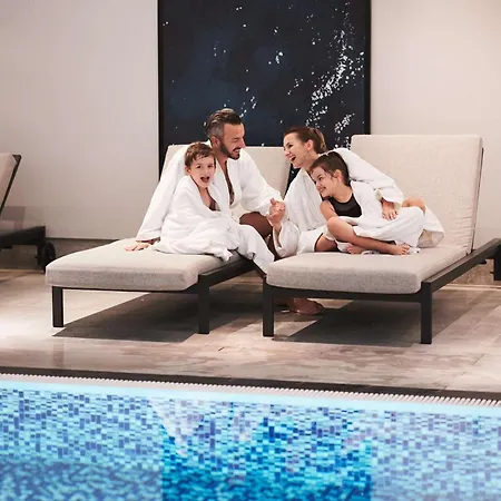 Hotel Radisson Collection Hotel, 5*