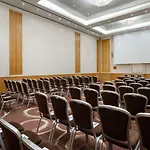 Radisson Collection Hotel, 5* Varsovie