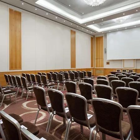 Radisson Collection Hotel, 5* 华沙