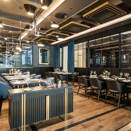 Radisson Collection Hotel,