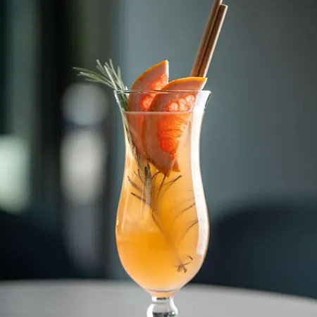 Radisson Collection Hotel, 酒店