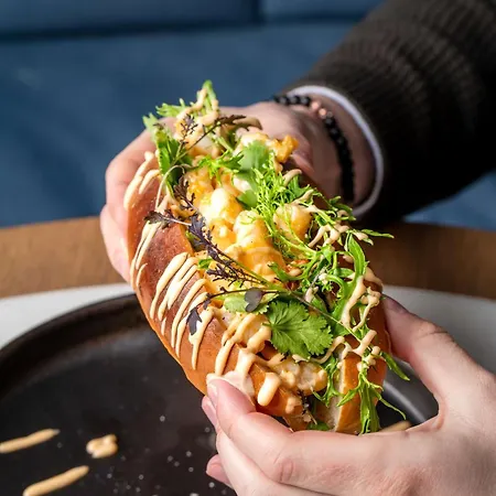 Radisson Collection Hotel, Ξενοδοχείο