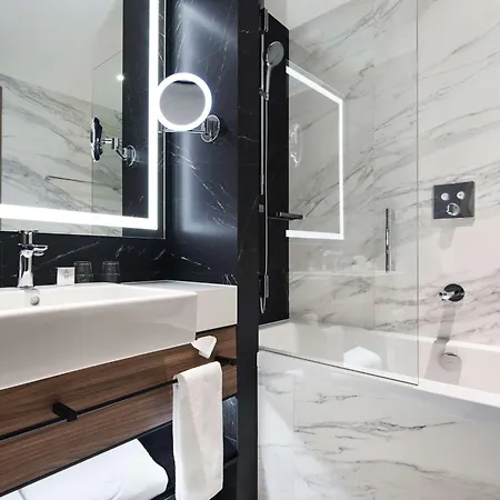 Radisson Collection Hotel, 5*