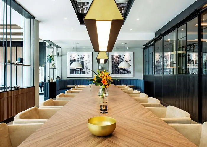 Radisson Collection Hotel, Hotel Varsavia