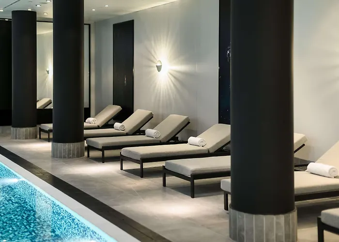 Radisson Collection Hotel, 5*