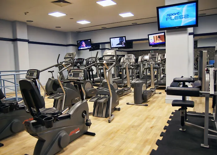 מלון Radisson Collection Hotel,